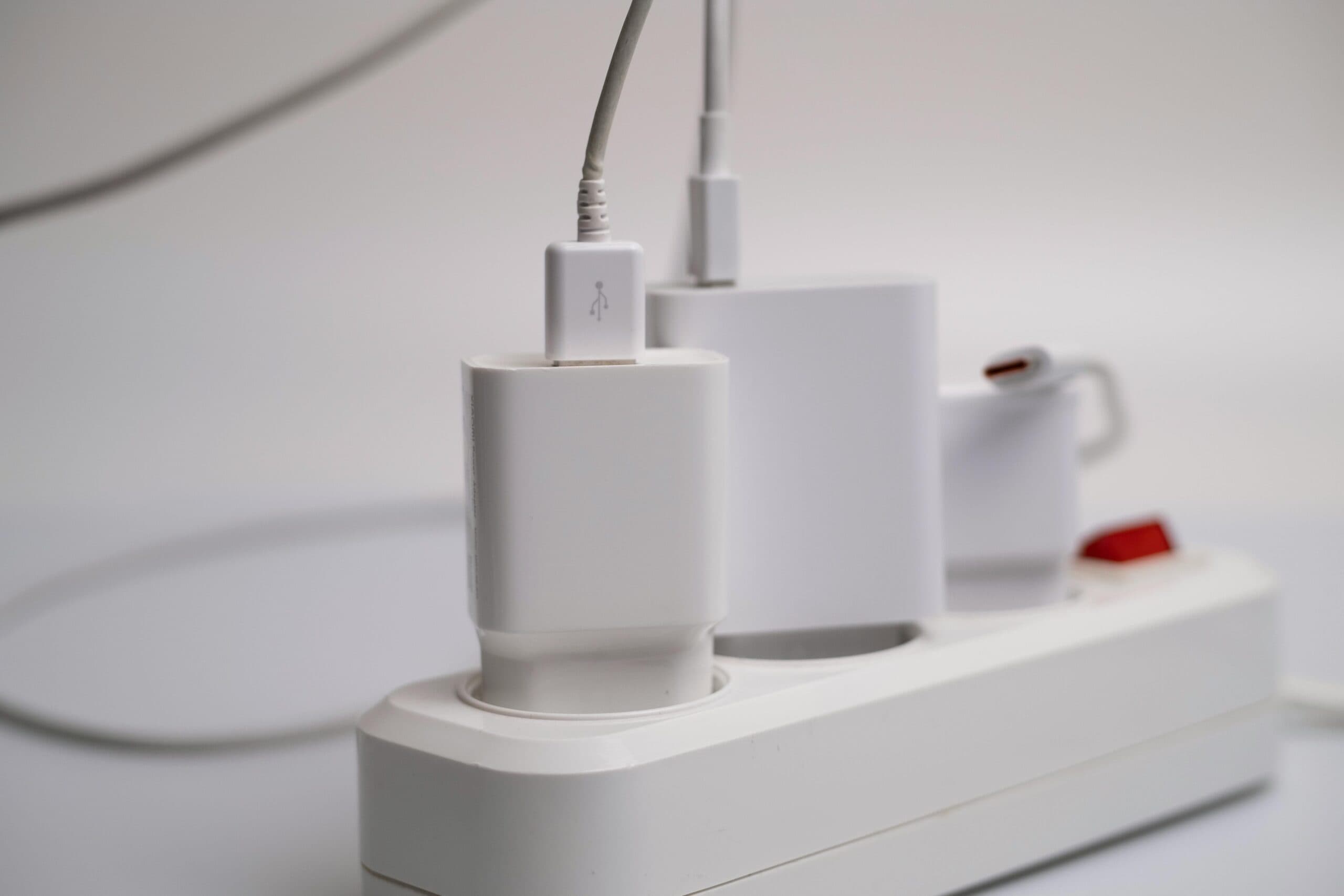 Smart Plugs and Power Strips: The Ultimate Guide to Smarter Energy Control at Home